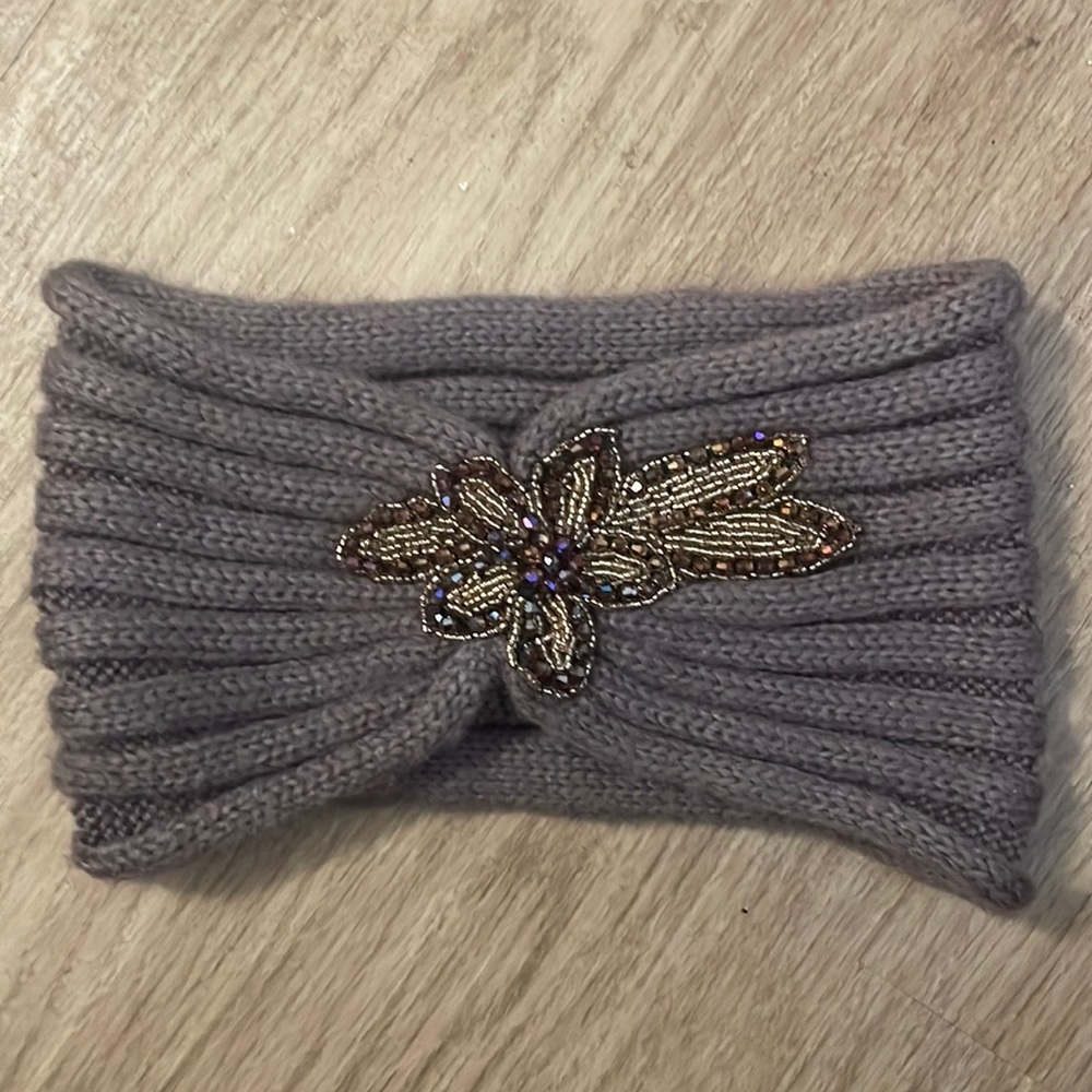 CC EXCLUSIVE Cozy Headband with Sass!
